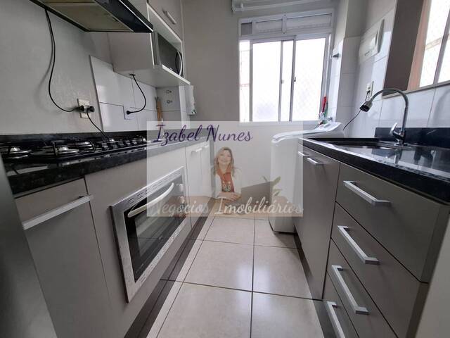 #27 - Apartamento para Venda em São José dos Pinhais - PR